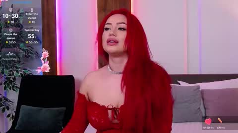 Snapshot of emyhilton_ chatting on October 2, 2025, 5:47 am Emy online show from October 2, 2025, 5:47 am