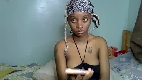 Snapshot of enkarxx chatting on January 17, 2025, 3:32 pm enkarxx online show from January 17, 2025, 3:32 pm