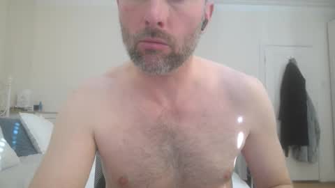 Snapshot of eric334418 chatting on March 3, 2025, 2:26 pm eric334418 online show from March 3, 2025, 2:26 pm