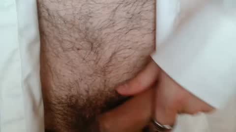 Snapshot of erzzoofr chatting on February 25, 2025, 10:18 pm Erzzoo online show from February 25, 2025, 10:18 pm