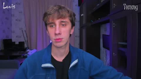 Snapshot of esthetics_boys chatting on December 17, 2024, 12:45 am LOUIS online show from December 17, 2024, 12:45 am