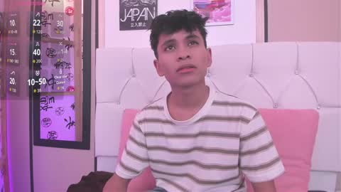 Snapshot of ethan_westt chatting on September 8, 2025, 8:19 pm Ethan online show from September 8, 2025, 8:19 pm