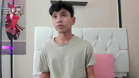 Snapshot of ethan_westt chatting on September 13, 2025, 1:22 pm Ethan online show from September 13, 2025, 1:22 pm