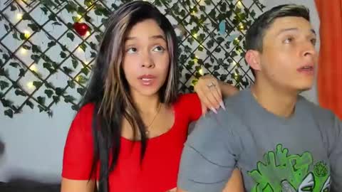 Snapshot of ethanandbrianna chatting on December 17, 2024, 3:06 am ethanandbrianna online show from December 17, 2024, 3:06 am