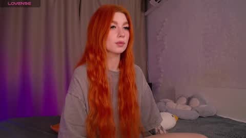 Snapshot of evaa_moonn_ chatting on December 12, 2024, 6:57 am Eva online show from December 12, 2024, 6:57 am