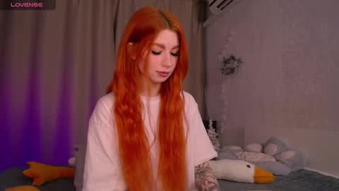 Snapshot of evaa_moonn_ chatting on December 25, 2024, 9:45 am Eva online show from December 25, 2024, 9:45 am