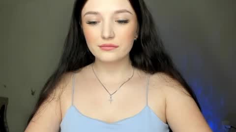 Snapshot of evaamillerr chatting on February 26, 2025, 8:22 pm Eva online show from February 26, 2025, 8:22 pm