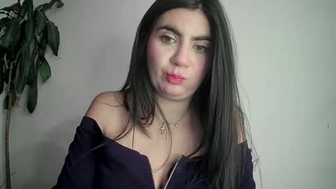 Snapshot of evacollins12 chatting on January 29, 2025, 1:48 am evacollins12 online show from January 29, 2025, 1:48 am