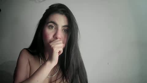 Snapshot of evacollins12 chatting on February 8, 2025, 4:36 am evacollins12 online show from February 8, 2025, 4:36 am