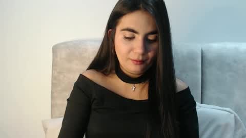 Snapshot of evacollins12 chatting on September 29, 2025, 2:06 am evacollins12 online show from September 29, 2025, 2:06 am