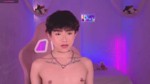 Snapshot of evan__hunter chatting on November 5, 2025, 3:23 pm Evan online show from November 5, 2025, 3:23 pm