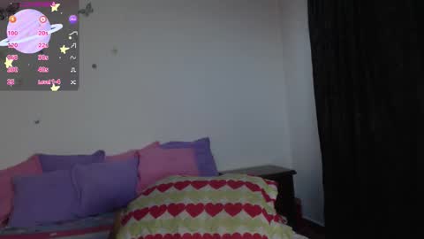 Snapshot of evangeline_lover chatting on October 19, 2025, 12:06 pm evangeline_lover online show from October 19, 2025, 12:06 pm