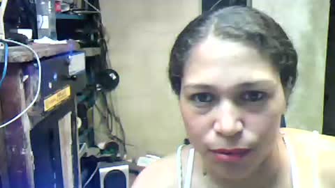 Snapshot of evania_carte_ chatting on September 27, 2025, 3:33 am Evania online show from September 27, 2025, 3:33 am