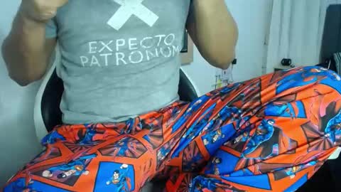 Snapshot of evans_king chatting on February 18, 2025, 2:27 am Evan online show from February 18, 2025, 2:27 am