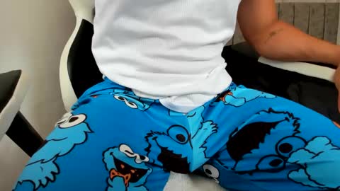 Snapshot of evans_king chatting on September 15, 2025, 2:17 pm Evan online show from September 15, 2025, 2:17 pm