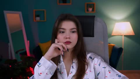 Snapshot of evathopson chatting on January 28, 2025, 12:00 pm Eva  next stream -  - 1600 UTC2000  online show from January 28, 2025, 12:00 pm