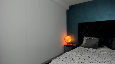 Snapshot of evebel chatting on September 19, 2025, 5:24 pm Eve online show from September 19, 2025, 5:24 pm