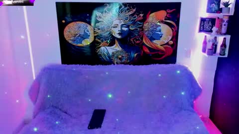 Snapshot of evie99_ chatting on February 25, 2025, 3:27 pm Evie99  online show from February 25, 2025, 3:27 pm