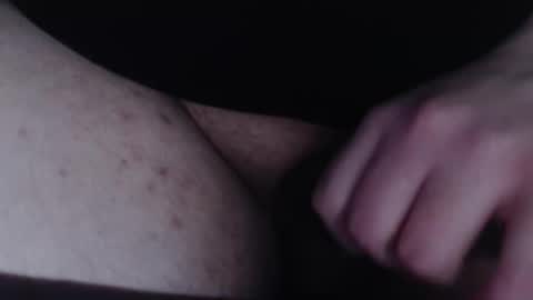 Snapshot of evoniix chatting on October 27, 2025, 10:19 am evoniix online show from October 27, 2025, 10:19 am