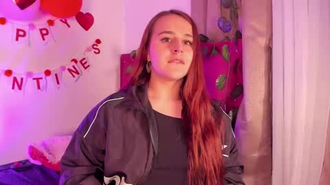 Snapshot of evy_orange1 chatting on February 5, 2025, 3:45 am EVY online show from February 5, 2025, 3:45 am