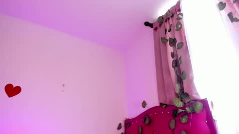 Snapshot of evy_orange1 chatting on March 3, 2025, 4:35 pm EVY online show from March 3, 2025, 4:35 pm