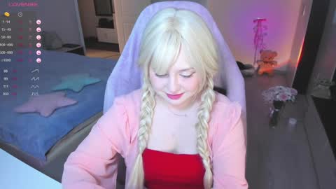 Snapshot of exhoneyangel chatting on January 28, 2025, 12:11 pm  Amy  online show from January 28, 2025, 12:11 pm