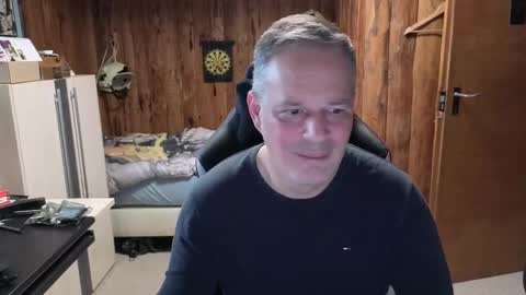 Snapshot of exibe1219 chatting on January 15, 2025, 12:04 pm exibe1219 online show from January 15, 2025, 12:04 pm