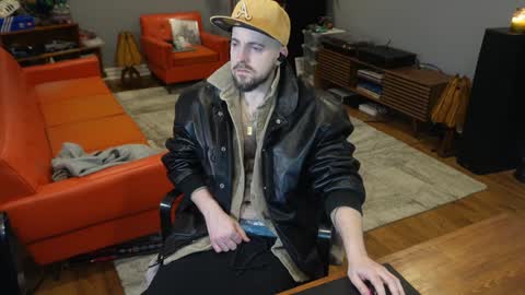 Snapshot of exjockstud chatting on January 19, 2025, 1:43 am exjockstud online show from January 19, 2025, 1:43 am