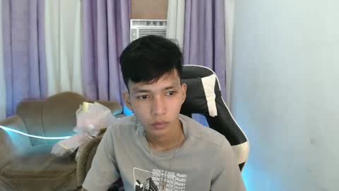 Snapshot of exotiic_jiann chatting on December 6, 2024, 6:39 pm jiann online show from December 6, 2024, 6:39 pm