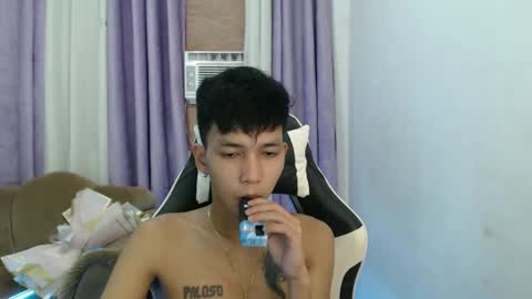 Snapshot of exotiic_jiann chatting on December 9, 2024, 5:29 am jiann online show from December 9, 2024, 5:29 am