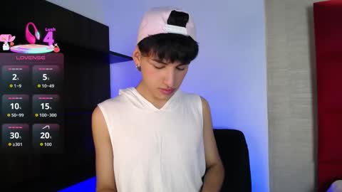 Snapshot of ezra_storm chatting on September 10, 2025, 5:29 am Juan online show from September 10, 2025, 5:29 am