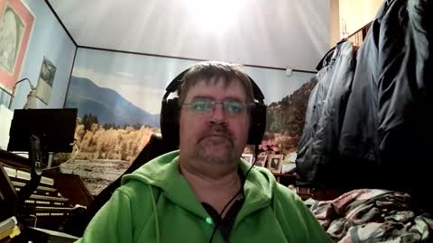 Snapshot of fabius2673 chatting on October 18, 2025, 6:05 am Fabius online show from October 18, 2025, 6:05 am