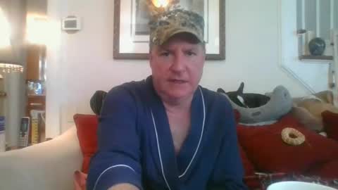 Snapshot of fairmount31 chatting on March 6, 2025, 7:10 pm fairmount31 online show from March 6, 2025, 7:10 pm