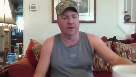 Snapshot of fairmount31 chatting on November 3, 2025, 1:56 pm fairmount31 online show from November 3, 2025, 1:56 pm