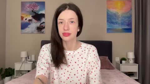 Snapshot of fairy_bloomix chatting on February 18, 2025, 10:49 am Bloom  online show from February 18, 2025, 10:49 am