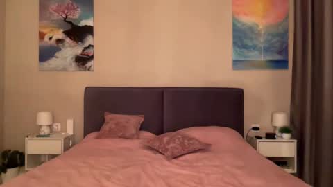 Snapshot of fairy_bloomix chatting on March 4, 2025, 6:39 pm Bloom  online show from March 4, 2025, 6:39 pm