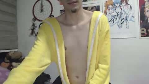 Snapshot of fall_dutt chatting on October 9, 2025, 6:44 am fall_dutt online show from October 9, 2025, 6:44 am