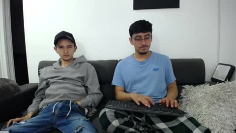 Snapshot of fallgays chatting on December 29, 2024, 1:56 am FallGays online show from December 29, 2024, 1:56 am