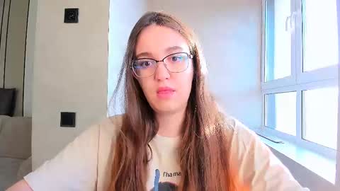 Snapshot of fancy_bunny chatting on February 12, 2025, 12:22 pm fancy bunny online show from February 12, 2025, 12:22 pm