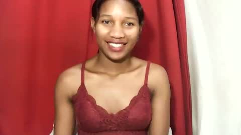 Snapshot of faniriah27 chatting on October 2, 2025, 7:26 am faniriah27 online show from October 2, 2025, 7:26 am