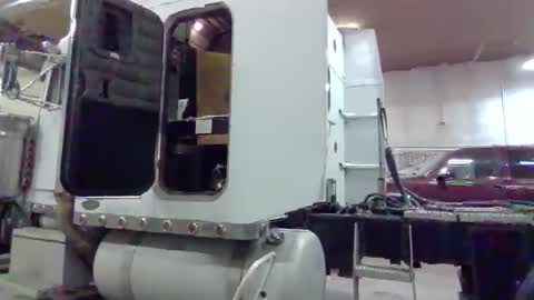 Snapshot of farmboy4720 chatting on November 3, 2025, 11:44 am farmboy4720 online show from November 3, 2025, 11:44 am