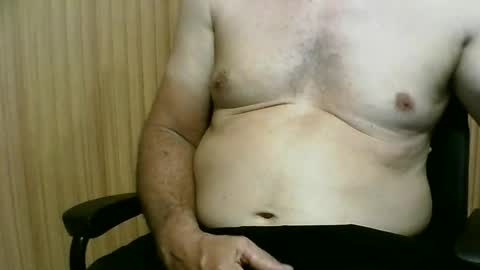 Snapshot of fdphomen chatting on October 5, 2025, 1:20 pm fdphomen online show from October 5, 2025, 1:20 pm