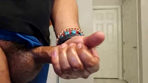 Snapshot of feelsbomber chatting on November 5, 2025, 12:05 pm feelsbomber online show from November 5, 2025, 12:05 pm