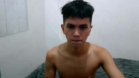 KAEL online show from October 21, 2025, 3:57 pm