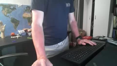 Snapshot of femdomsubby chatting on December 22, 2024, 8:27 am femdomsubby online show from December 22, 2024, 8:27 am