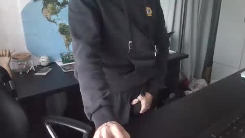 Snapshot of femdomsubby chatting on October 7, 2025, 7:49 am femdomsubby online show from October 7, 2025, 7:49 am