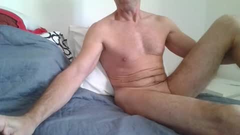 fergi1999 online show from October 20, 2025, 4:57 am