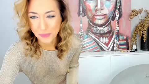 Snapshot of finestchantilly chatting on January 1, 2025, 4:07 am FinestChantilly online show from January 1, 2025, 4:07 am