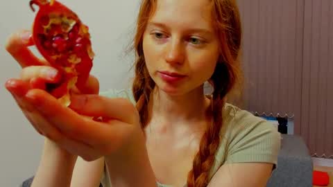 Snapshot of fire_luna chatting on December 23, 2024, 11:47 am fire_luna online show from December 23, 2024, 11:47 am