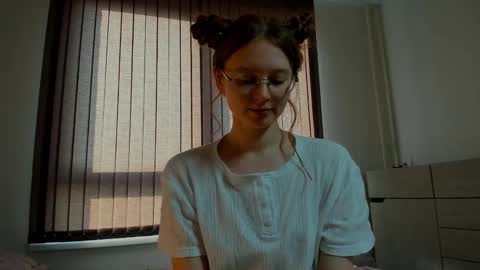 Snapshot of fire_luna chatting on February 7, 2025, 9:47 am fire_luna online show from February 7, 2025, 9:47 am